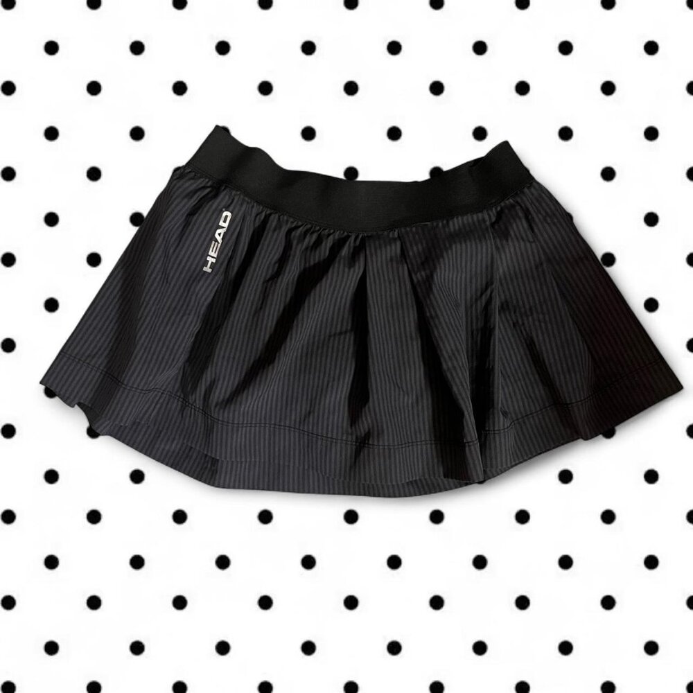 y2k style Black and white striped tennis skirt with elastic waistband